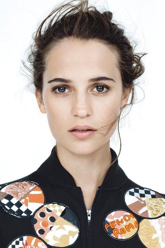 Alicia Vikander