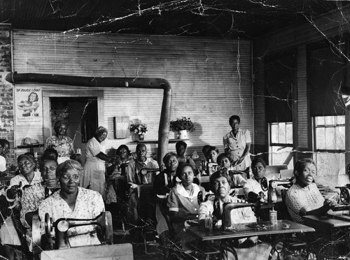 In The Early 20th Century, The Rosenwald Schools Were Built For The Education Of African Americans In