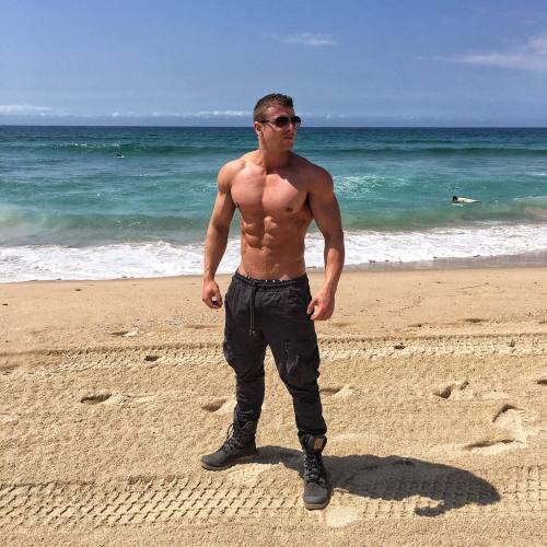 lumbrjax:  Instagram user @josefrakich http://ift.tt/1NzNT6H 