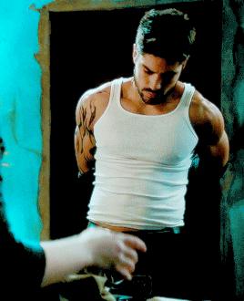 thoranda:#hot  D. J. Cotrona  