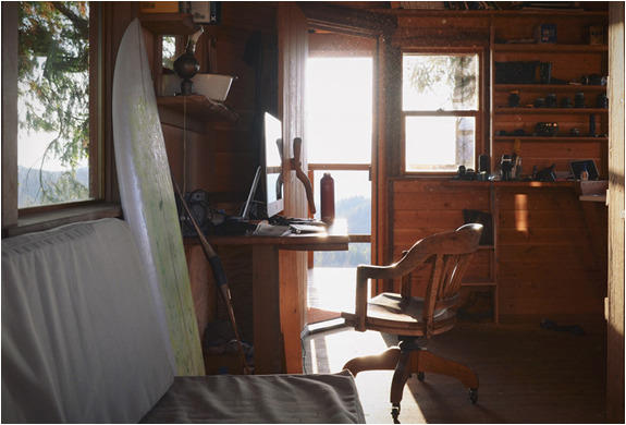 tinyhometrail:  Cinder Cone Treehouse(source)