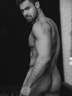hnbw:kirill dowidoff hombres naturales |  follow us in black