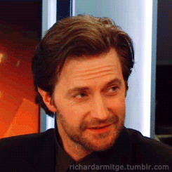 Richard Armitage on HLN, Dec. 16, 2013 (x)