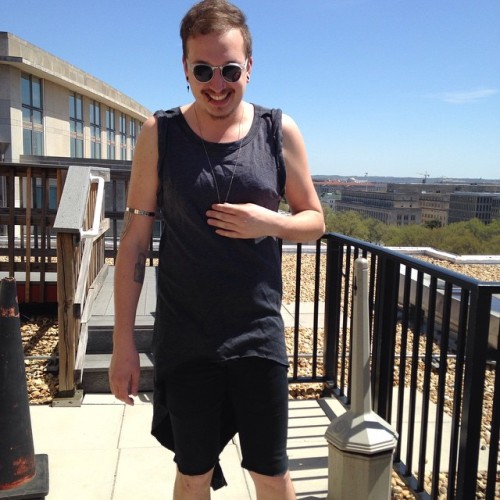 beautifulrhinosceros:  Enjoying the sun before class (at Room 608)