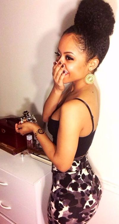 naturalhairqueens:  why is she so adorable? adult photos