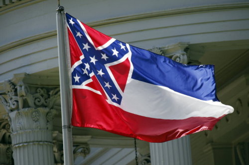 cassandrashipsit: micdotcom: Ole Miss student senate votes to remove all Confederate flags from camp