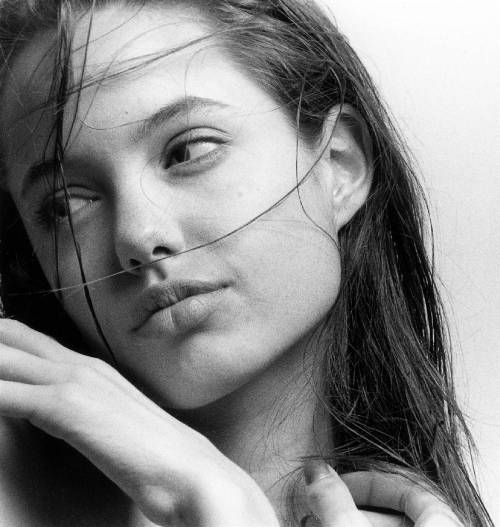 90sclubkid: Angelina Jolie, 1991