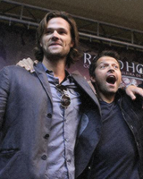 cutiesilver-deactivated20170906:  “The worst thing on set is Jared Padalecki.”
