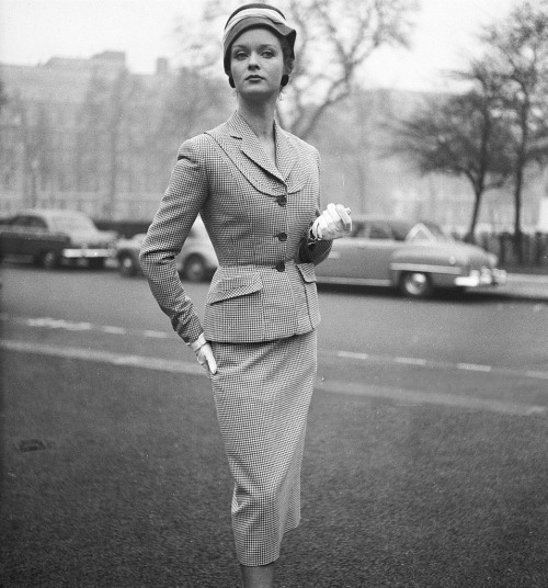 Model wearing a suit by Simon Massey, photographed by Chaloner Woods, 1953