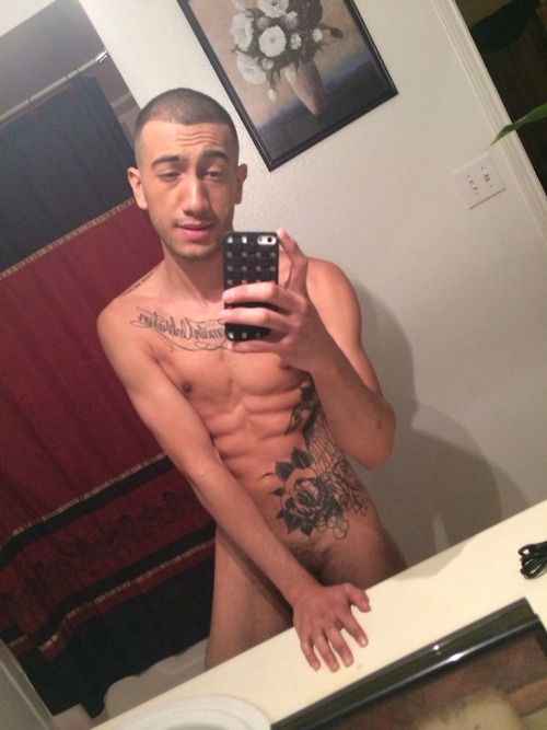 traps-n-trade:  Traps-N-Trade follow us on Tumblr! The BEST blog on Tumblr for Thug