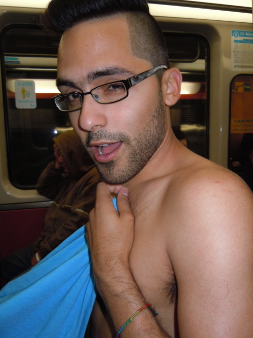 kcalron:  Me getting changed in the metro like a drunk slut ;) 