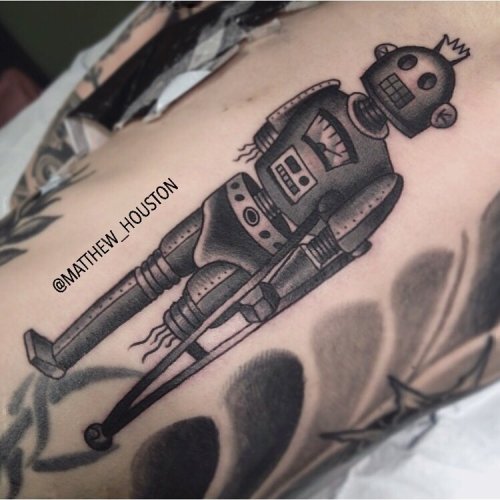 If it ain&rsquo;t broke don&rsquo;t fix it! #robot #fix #cruch #traditional #tattoo (at Peck