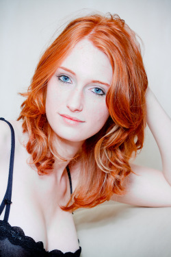 redheads-dreams-np:   Full Gallery - CLICK