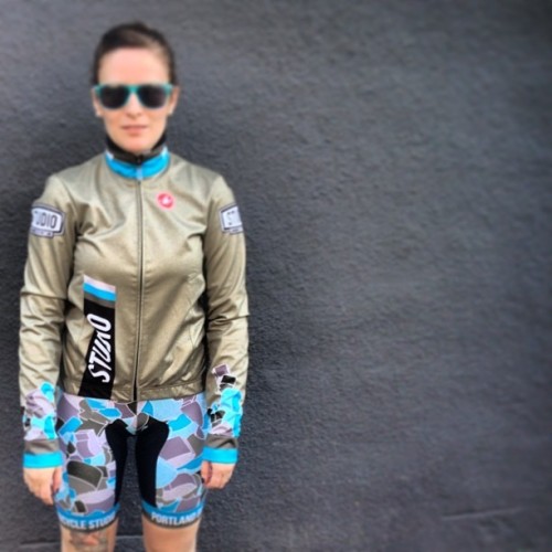 laatsteronde: Custom @castellicycling thermal jacket is my favorite #cycling jacket - servizi