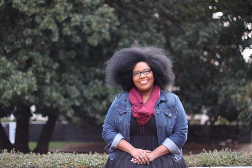 carlisaj:  My Senior Pictures! It is getting real yall, I am almost done with my undergrad!  
