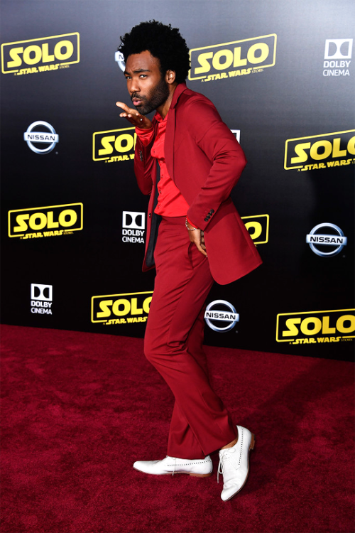 starwarsfilms:Donald Glover attends the premiere of Disney Pictures and Lucasfilm’s “Sol