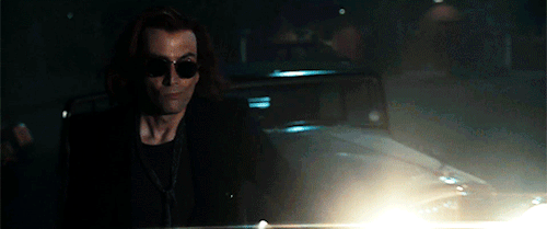 Crowley » 1.01 In The Beginning