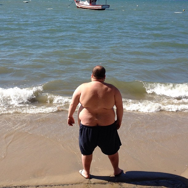 bearsonbloor:  A chub and the sea. (at Praia De São Francisco) 