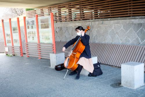 Walk along Kyoto’s Kamo River on a sunny day and you’re sure to pass at least one person practicing 