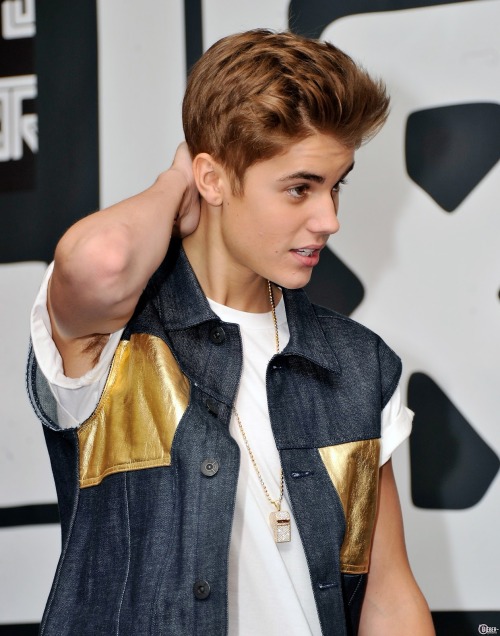 Celebrity Sunday: Justin Bieber