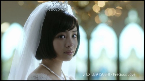 licoricewall:  広瀬すず (Suzu Hirose): New TV ad for Recruit Zexy