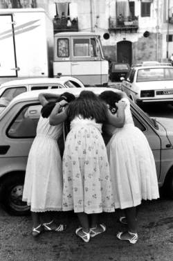  Ferdinando Scianna Sicily, Portricello: Three Girls. 1981 