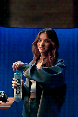 dailyhailee:  Hailee Steinfeld for CORE Hydration