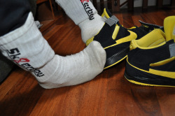 rockthesox:  DSC_0008 by piedefeet83 on Flickr. 