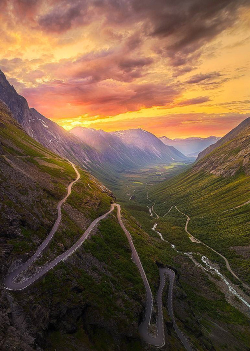 coiour-my-world: Trollstigen, Norway | by cristiankirshbom