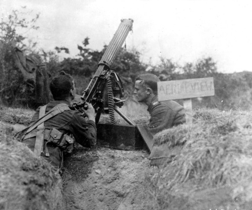 historicalfirearms:Anti-Aircraft Machine Guns of the Great WarWorld War One saw the first widespread