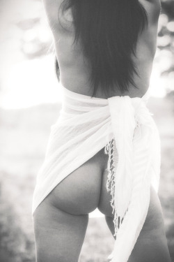 bigboydownunder:  Follow me on - bigboydownunder.tumblr.com - for more classy nudes