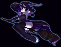 fatcakes:  Witchy Rarity  Why don&rsquo;t witches wear underwear?It helps them grip the broom.