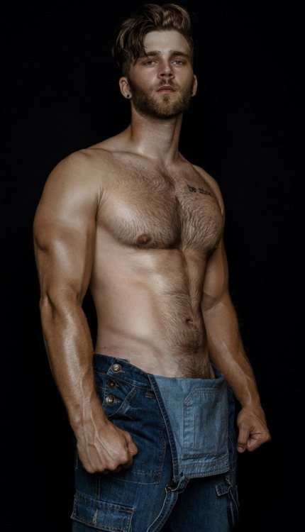 cuddlyuk-gay:I generally reblog pics of guys with varying degrees of hair, if you want to check out 