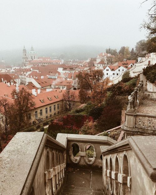 vivalcli:Ig: some fairytale snapshots from Prague by McKenna Kaelin