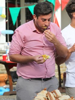 fat-male-celebrities:  The King of Compulsive Eaters: James Argent 