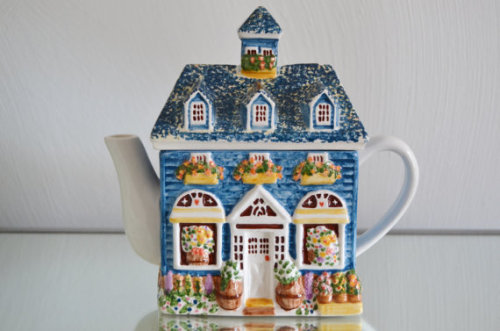 Cottage Teapot