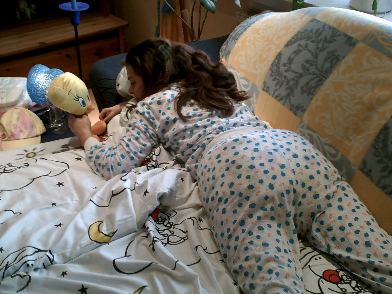 detlef-universe:  great round diaper butt ! those are really nice outlook 