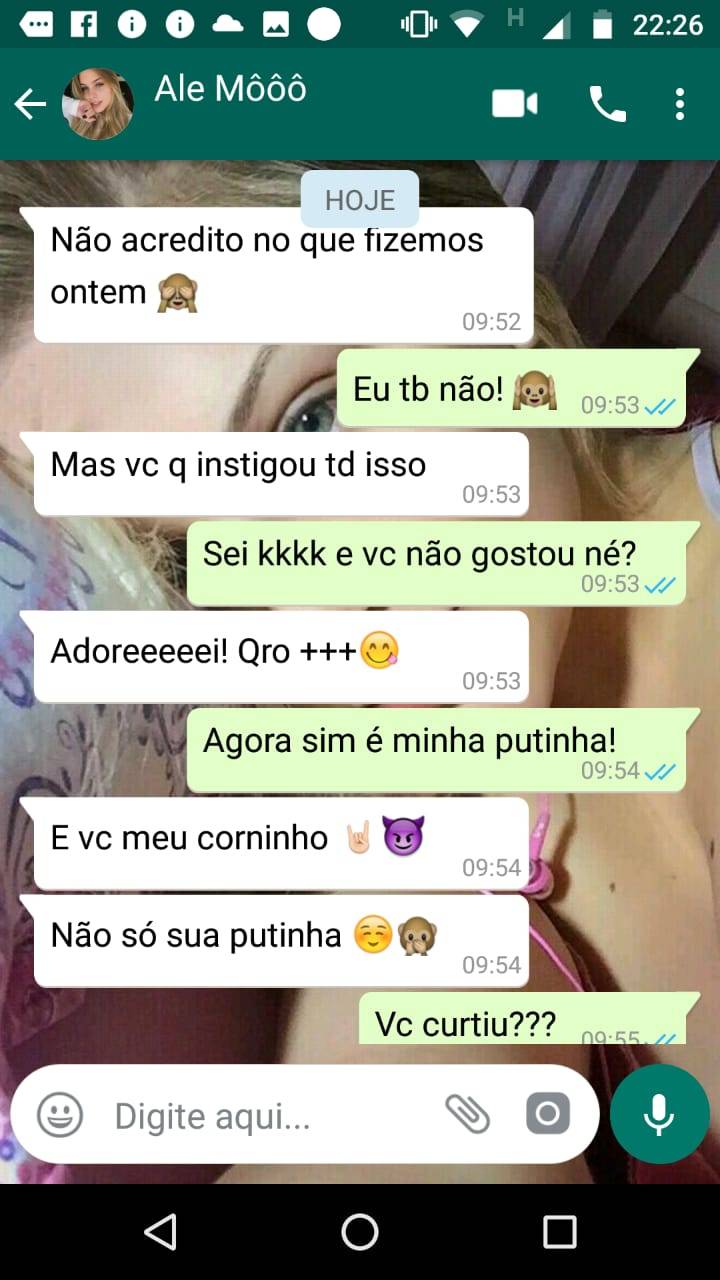 odrols:Print do casal Ale e seu corno, experimentando pela primeira vez uma aventura