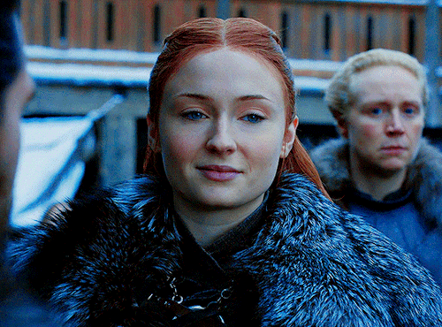 sansvstarks:Sansa Stark in Winterfell (8.01)