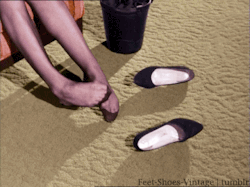 feet-shoes-vintage.tumblr.com post 62054717697