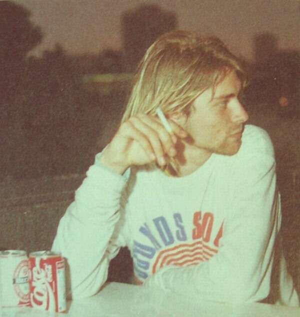 electric-bruises:  90s-cobain:  ✌ Born in a wrong generation ☯  i’ll be your