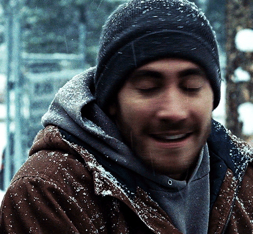elizabethdarko:jake gyllenhaal as TOMMY CAHILL—  BROTHERS (2009) dir. jim sheridan