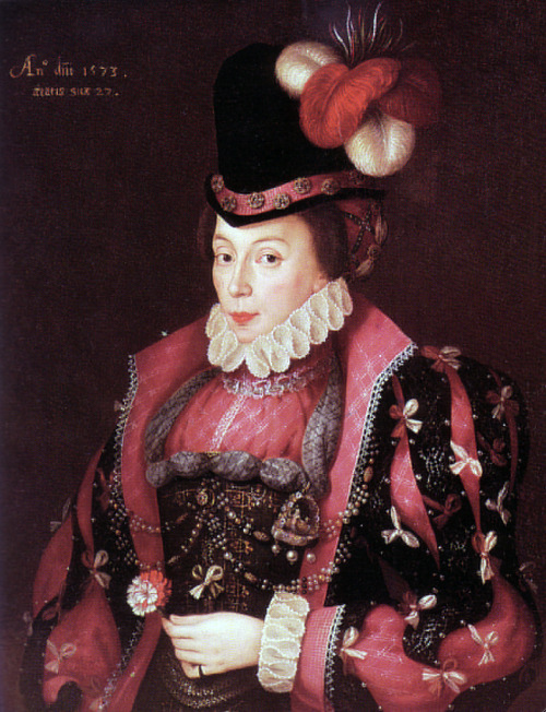 Elizabeth Littleton,Lady Willoughby by George Gower,1573