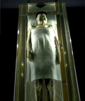 Mummy Fact Post 2: Lady Dai, or Xin Zhui. Another one of the most well preserved.