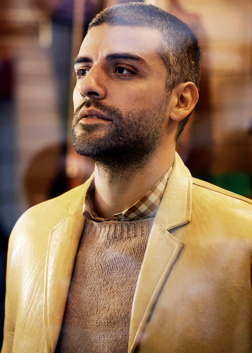 oscarisaacsource:  Oscar Isaac for Esquire UK  