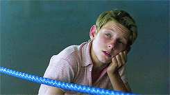 parkerspiders:get to know me meme | [1/5] favourite movies - “Billy Elliot” (2000)Sorta feels good. 