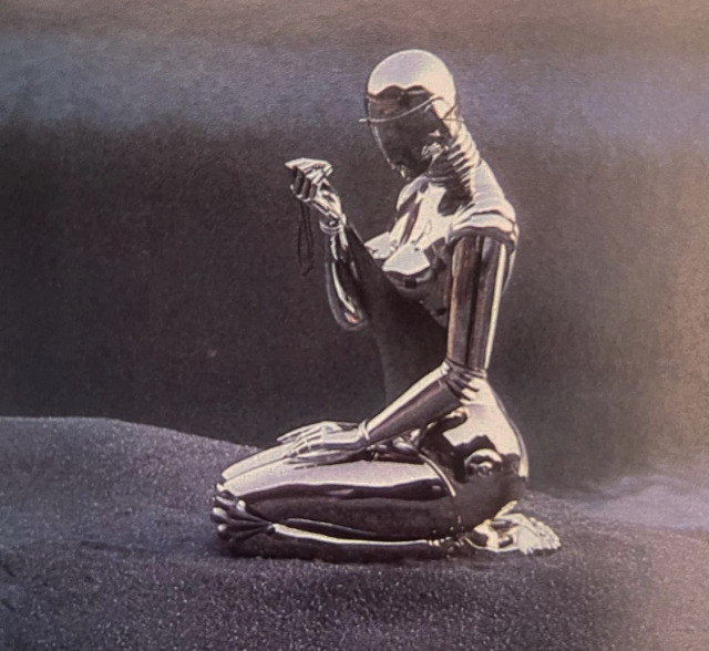 Porn Pics 2001hz:Hajime Sorayama: First 3D Robot Sculpture