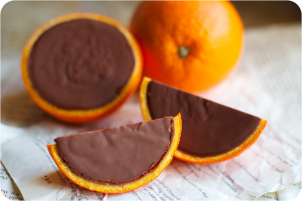therawveganproject:  thecakebar:  How to make Chocolate Oranges Tutorial  Dreaming