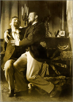 robynmas:froody:lapsedgoth:froody:froody:I love images of late Victorian/Edwardian period men taking goofy pictures with their bros……..boys night circa 1898Images with high levels of Bertie Wooster energies:vintage “me and the lads