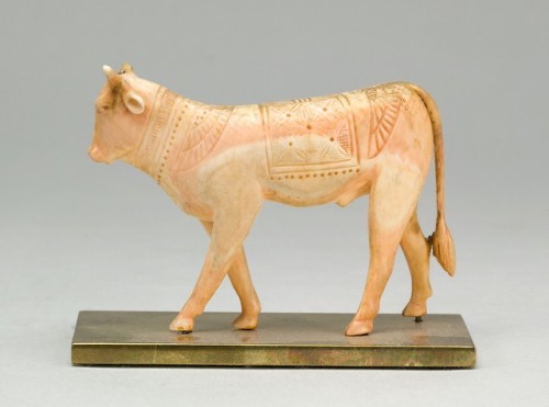 theancientwayoflife:~ Apis Bull Statuette.Period: Late Period, 26th-30th DynastyDate: 664–343 B.C.Pl